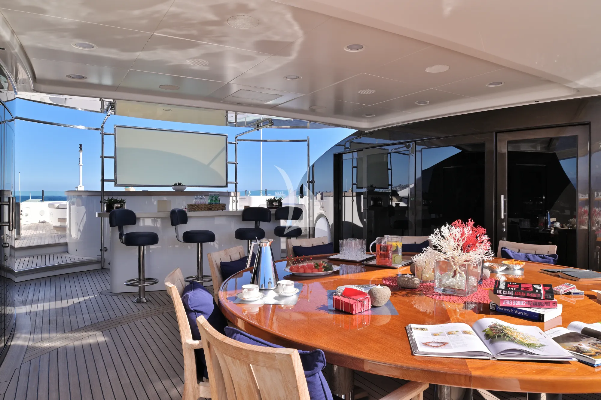 Luxury Crewed Motor Yacht ST DAVID photo 7