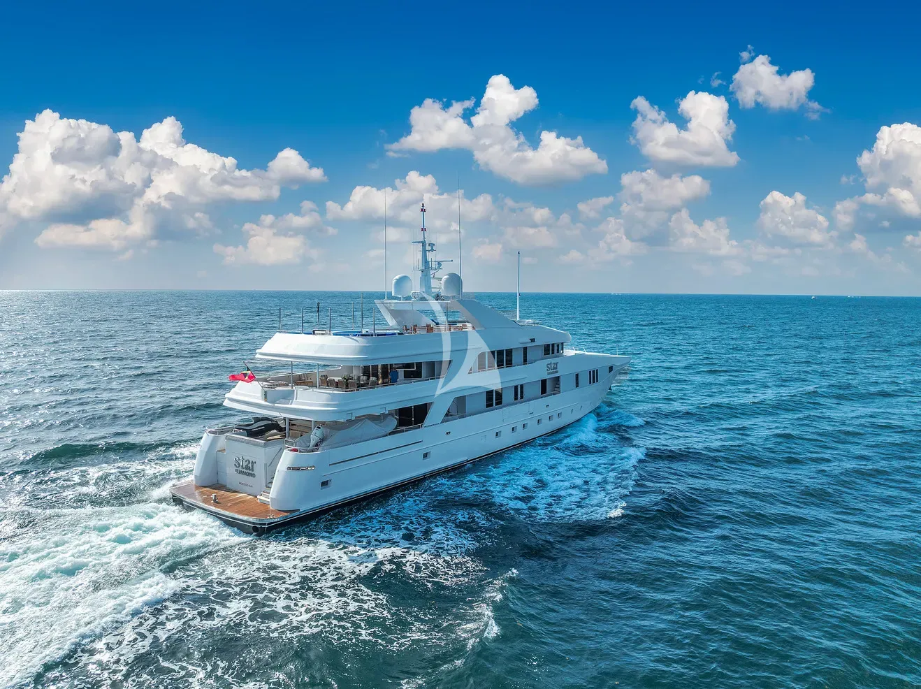 Luxury Crewed Motor Yacht STAR DIAMOND photo 3