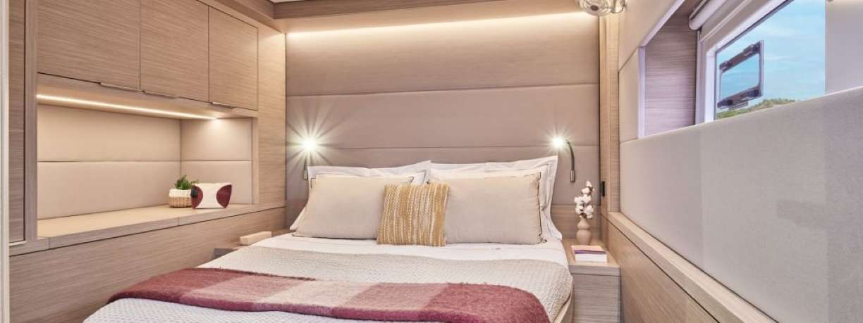 Crewed Catamaran STELLA MARE photo 5