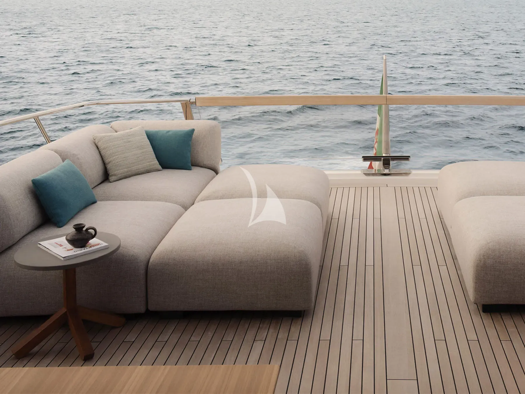 Luxury Crewed Motor Yacht SUITU photo 8