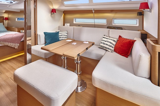 Bareboat Sailing Yacht SUMMER SALT photo 4