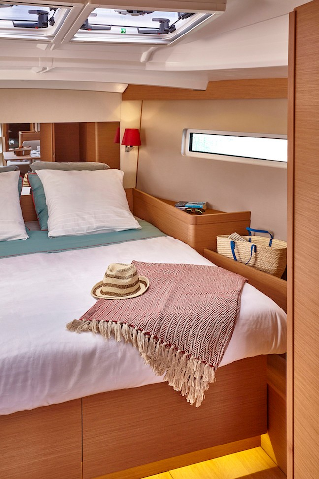 Bareboat Sailing Yacht SUMMER SALT photo 6