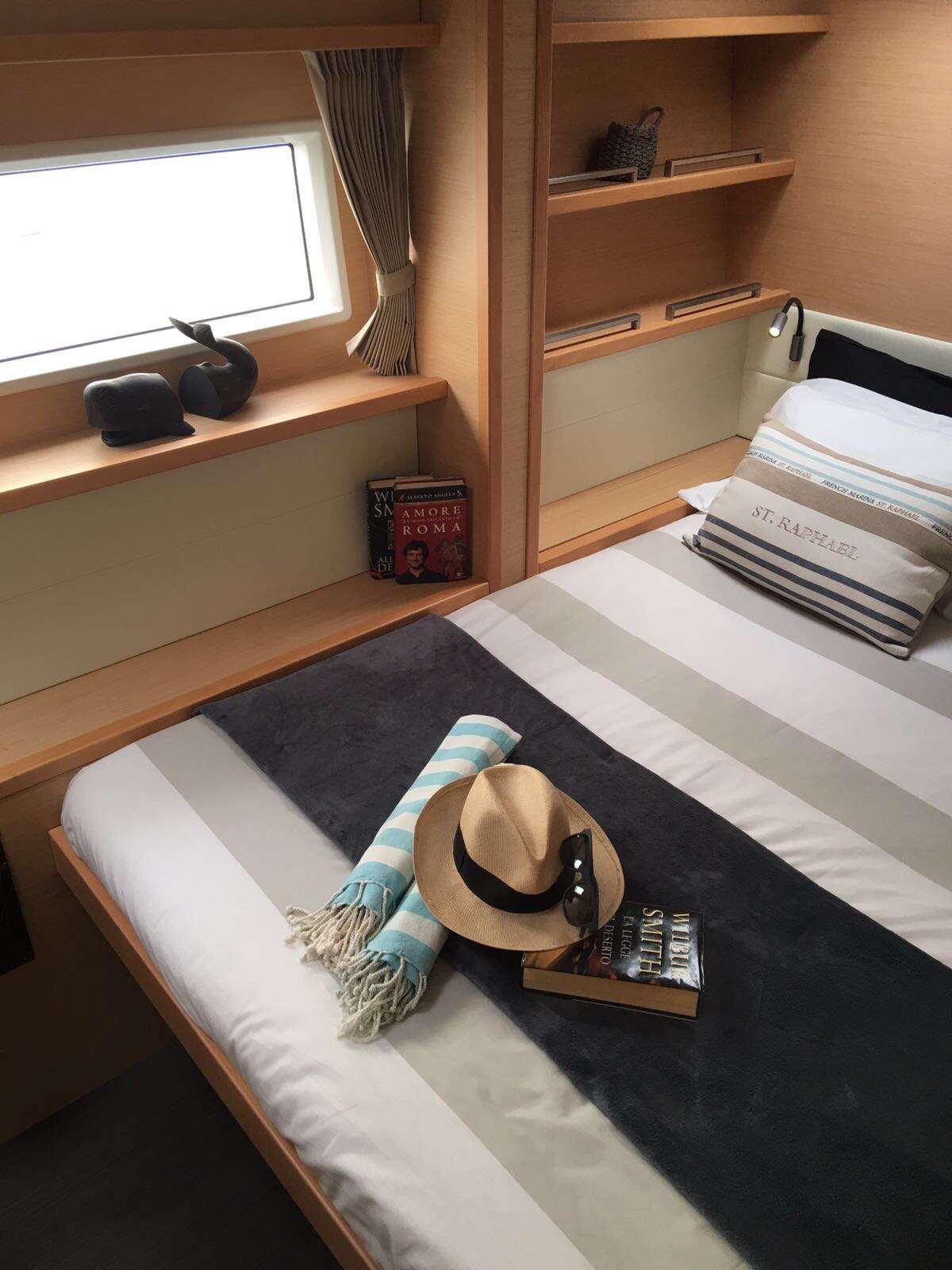 Luxury Crewed Catamaran SUMMERTIME photo 8