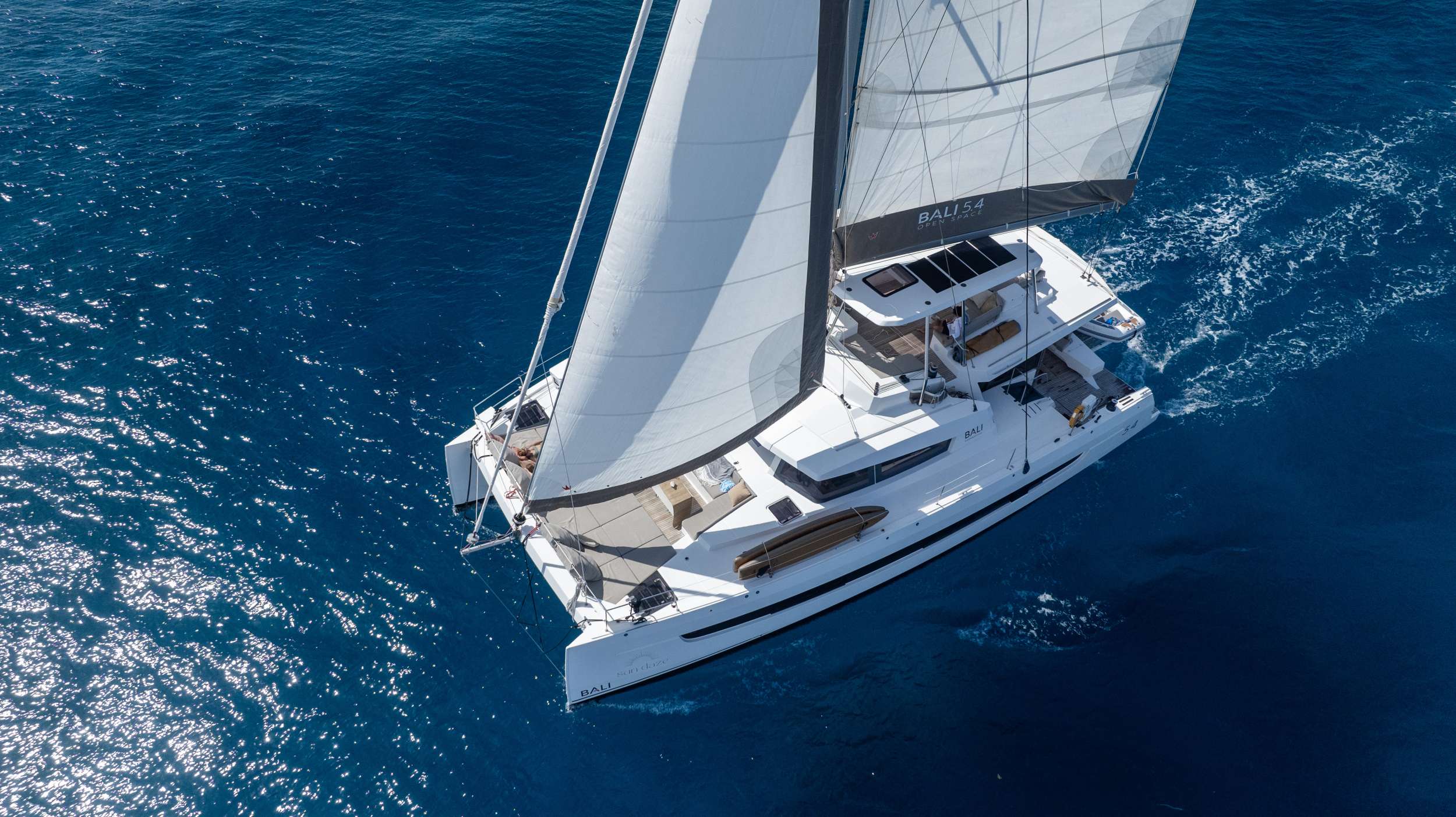 Crewed Catamaran SUN DAZE photo 3