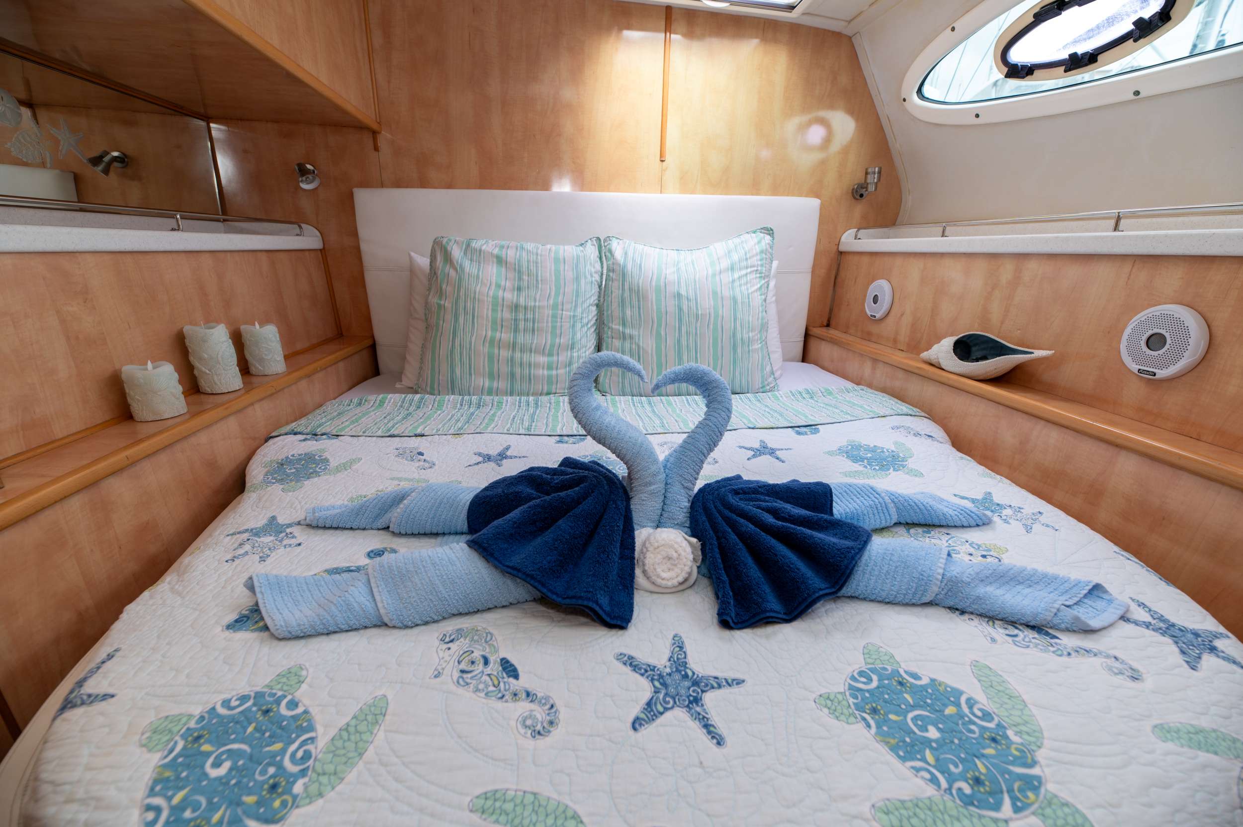Luxury Crewed Catamaran SUN GODDESS photo 6