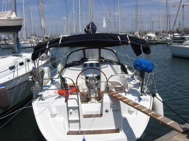 Bareboat Sailing Yacht Sun Odyssey 35 photo 3