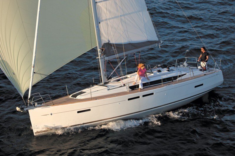 Bareboat Sailing Yacht Sun Odyssey 409