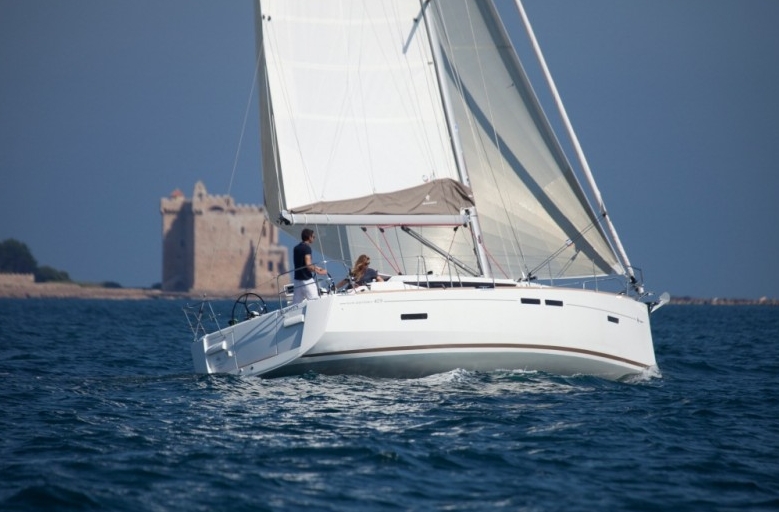 Bareboat Sailing Yacht Sun Odyssey 409 photo 3