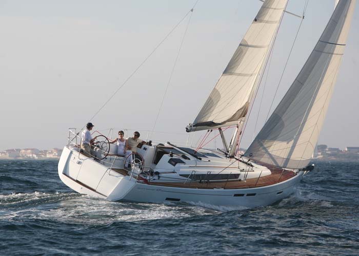 Bareboat Sailing Yacht Jeanneau Sun Odyssey 409 photo 3