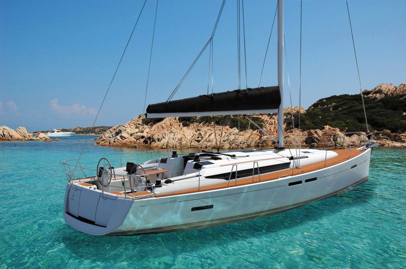 Bareboat Sailing Yacht Sun Odyssey 439
