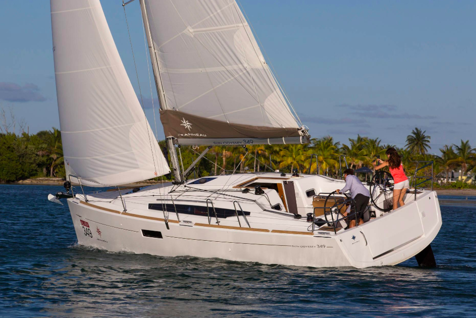 Bareboat Sailing Yacht Jeanneau Sun Odyssey 439