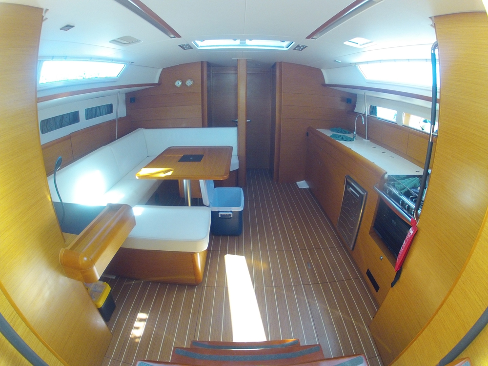 Bareboat Sailing Yacht Sun Odyssey 469 photo 4