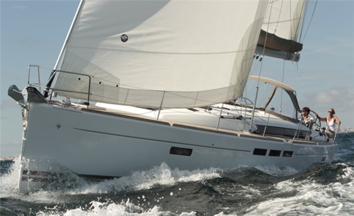 Bareboat Sailing Yacht Sun Odyssey 509 Super Premier