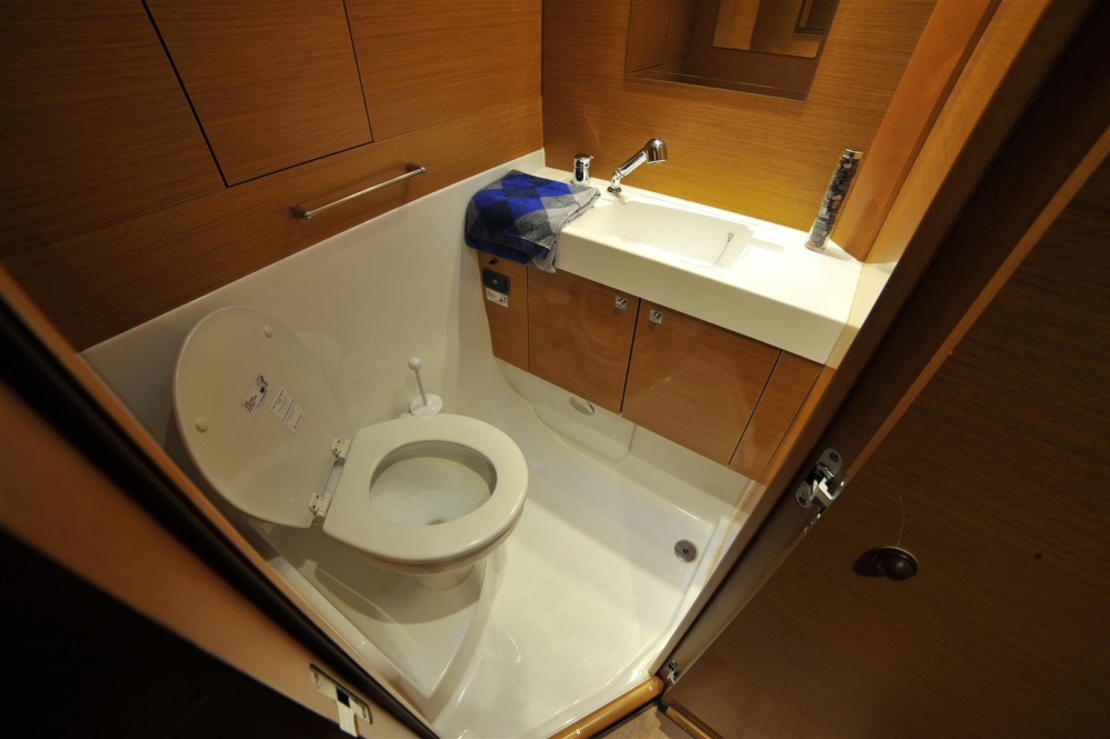 Bareboat Sailing Yacht Secret Love photo 7