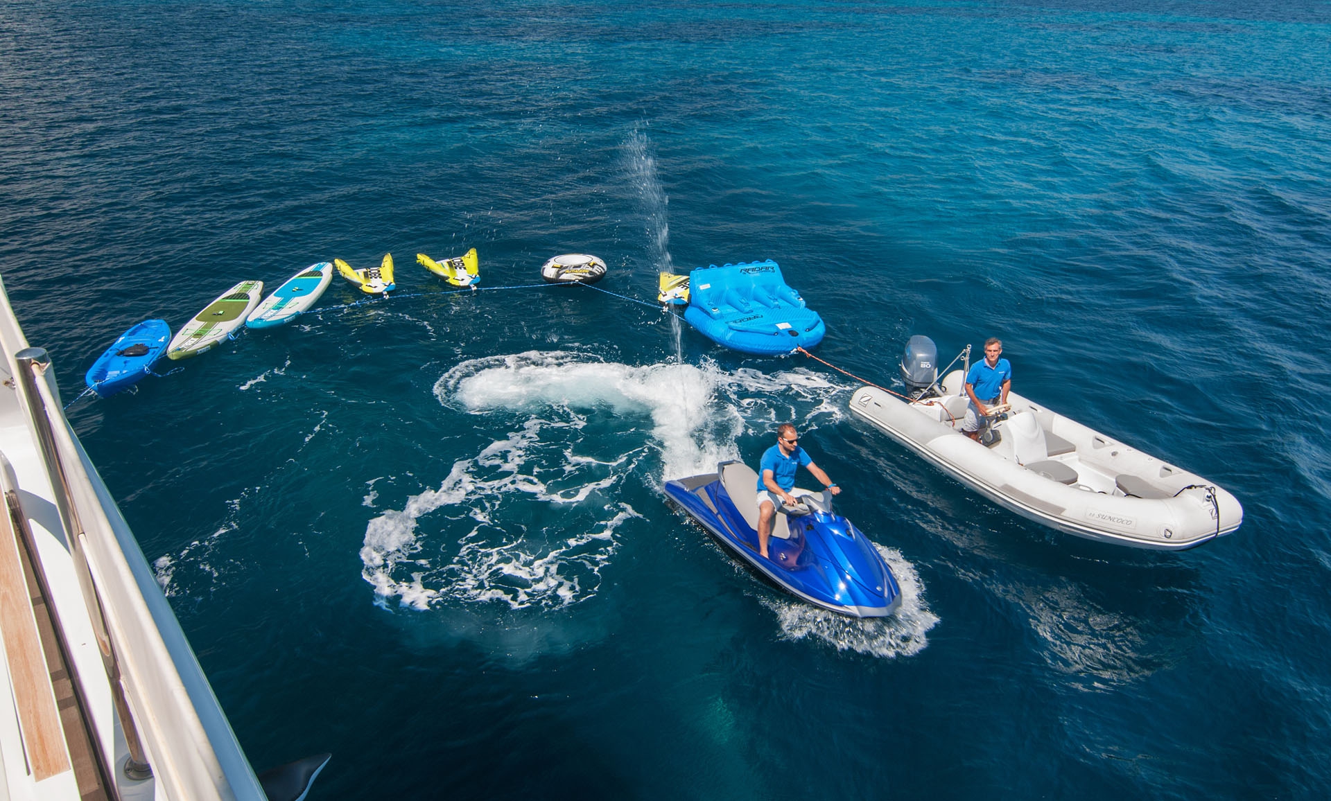 Luxury Crewed Motor Yacht SUNCOCO photo 8