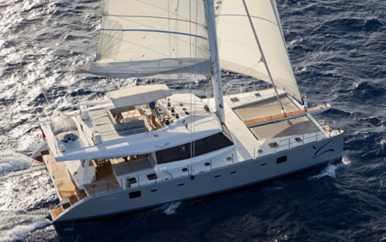 Crewed Catamaran Sunreef 62