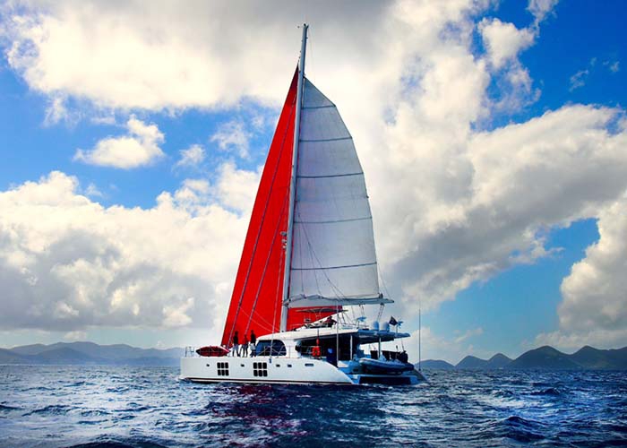 Luxury Crewed Catamaran Sunreef 62 photo 3