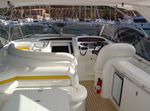 Crewed Motor Yacht Sunseeker Camargue 50 photo 3