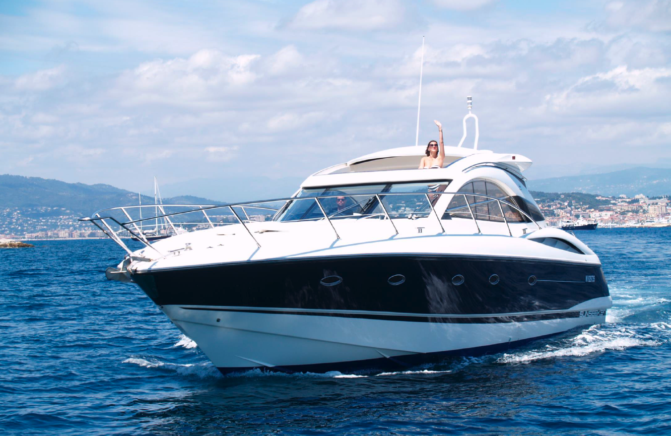 Crewed Motor Yacht Sunseeker Camargue 50 photo 3