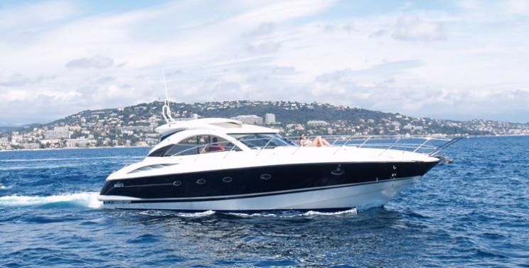 Crewed Motor Yacht Sunseeker Camargue 50 photo 4