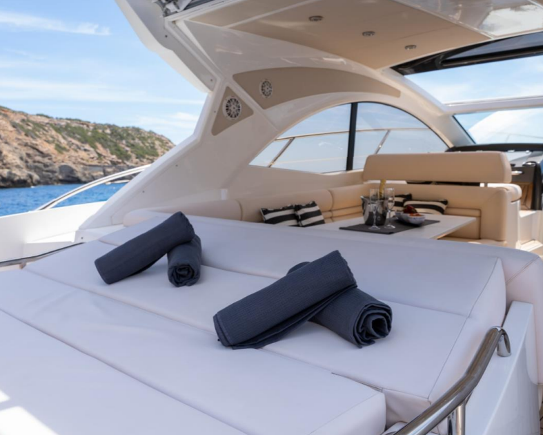 Crewed Motor Yacht Sunseeker Portofino 48 photo 4