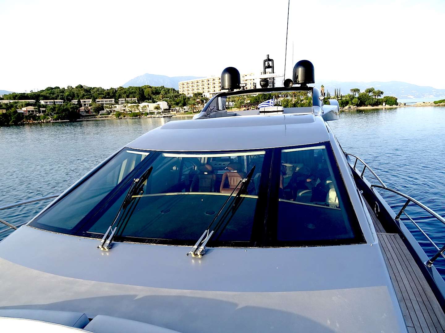 Luxury Crewed Motor Yacht SUPER TOY photo 3