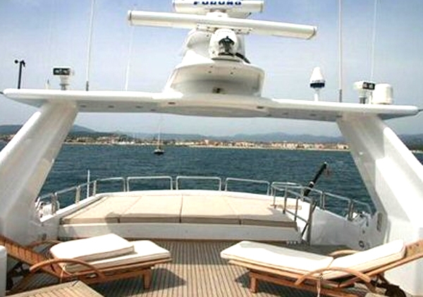 Crewed Motor Yacht SUPERFUN photo 6