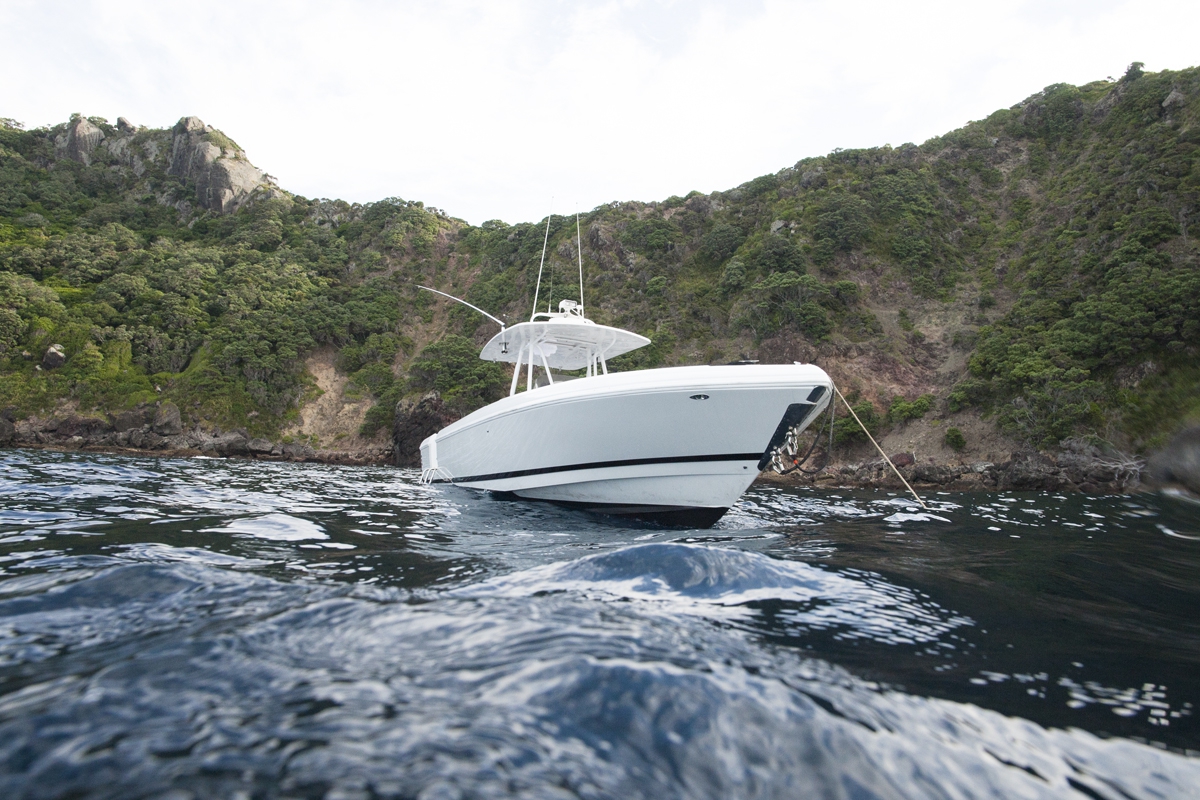 Luxury Crewed Motor Yacht SURI photo 5