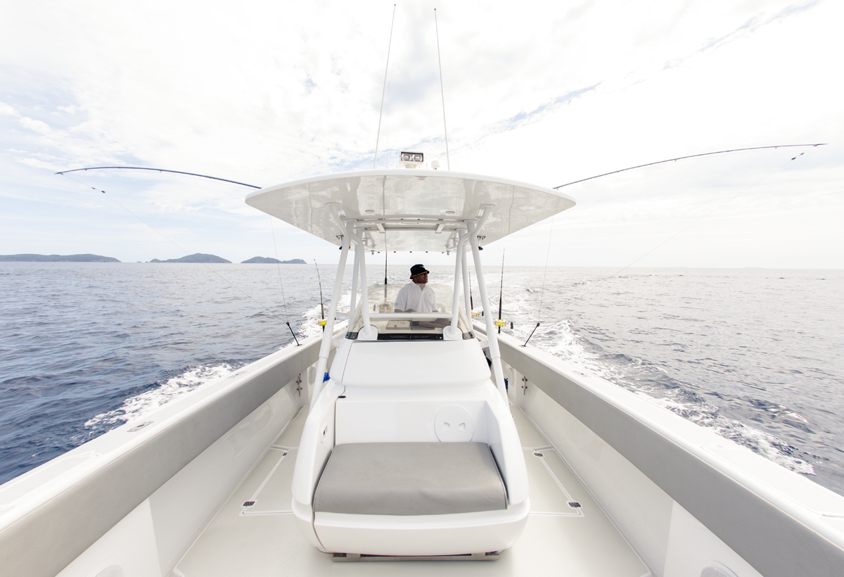 Luxury Crewed Motor Yacht SURI photo 7