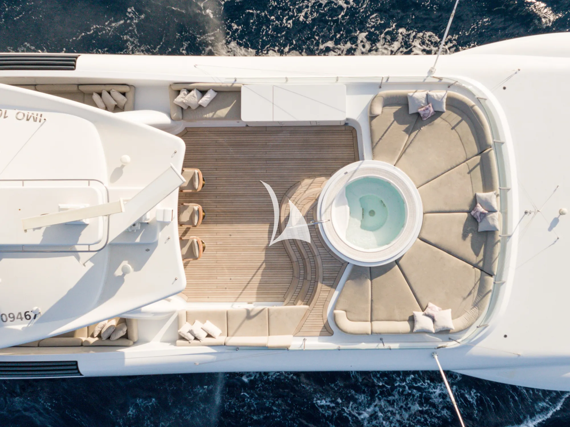 Luxury Crewed Motor Yacht SWEET MARYI photo 6