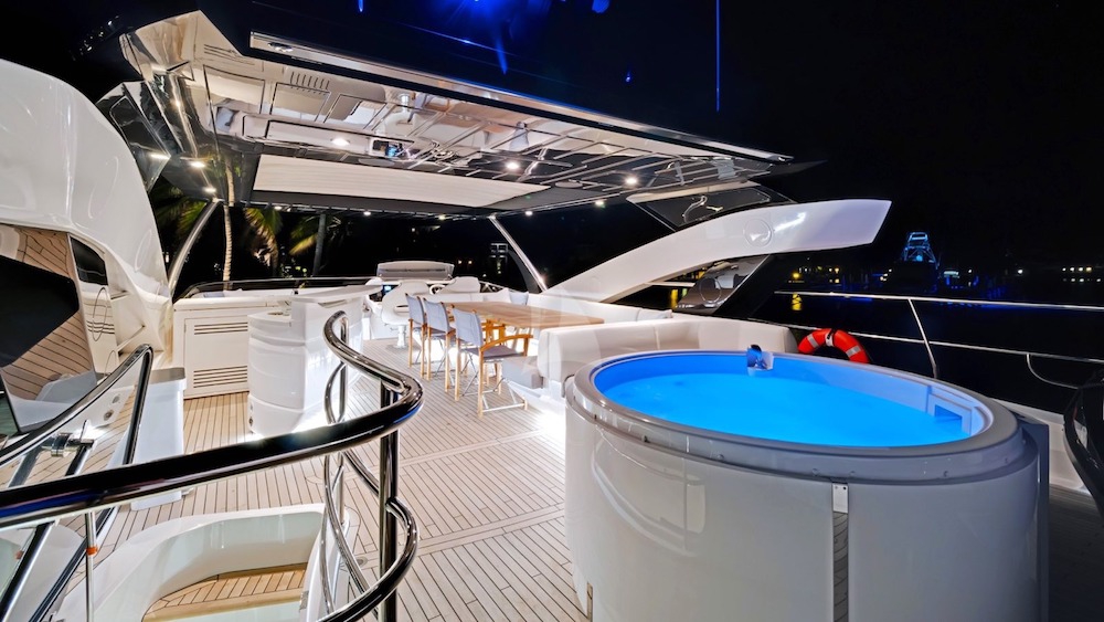 Luxury Crewed Motor Yacht SYNERGY photo 7