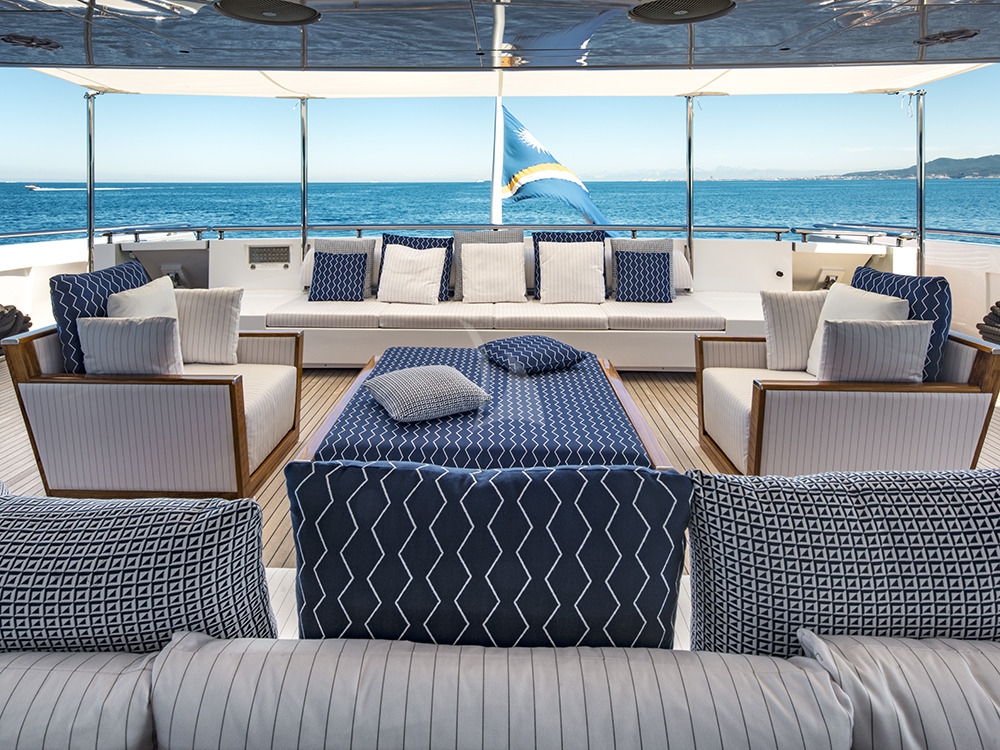 Luxury Crewed Motor Yacht TALEYA photo 6