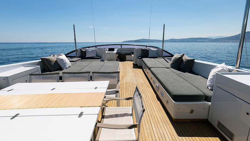 Luxury Crewed Motor Yacht TALILA photo 5