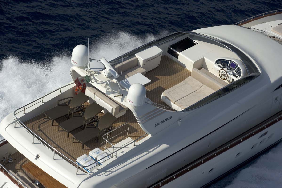 Luxury Crewed Motor Yacht TALYNE photo 3