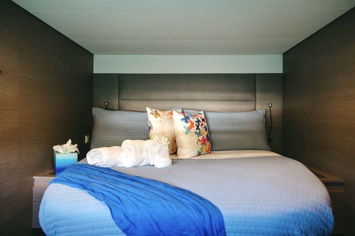 Crewed Catamaran TEDAVI photo 7