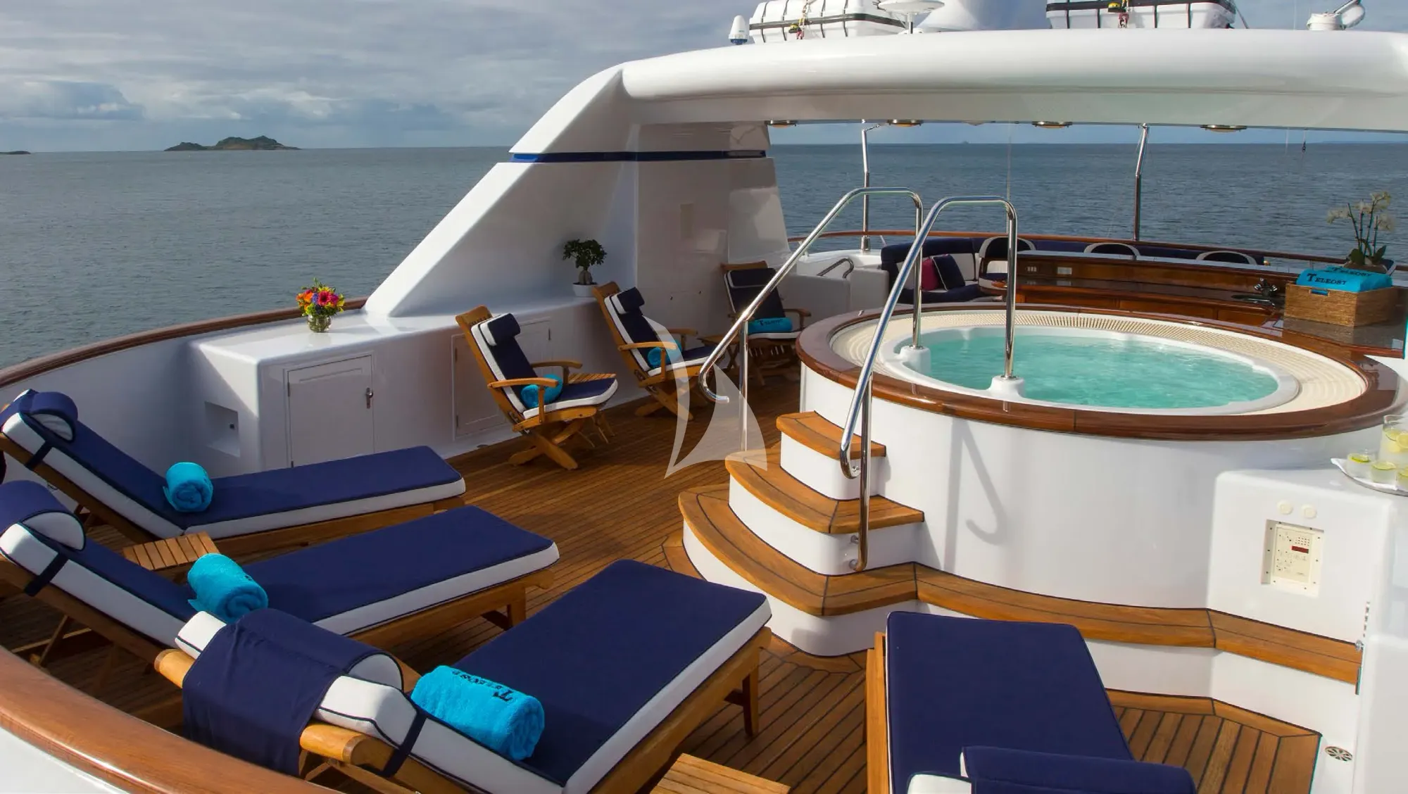 Luxury Crewed Motor Yacht TELEOST photo 7