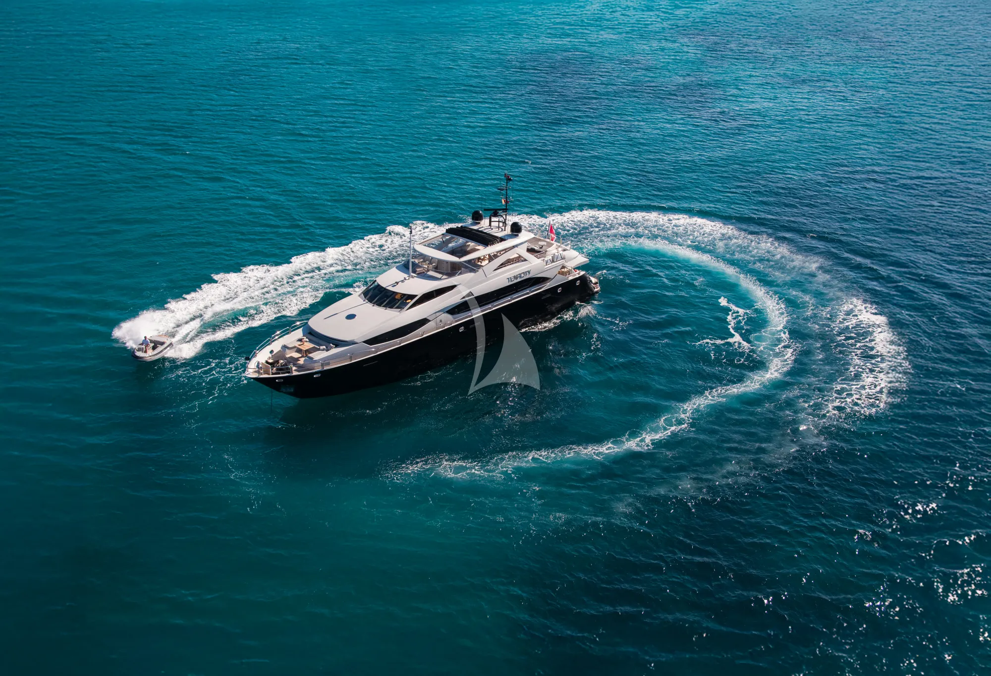 Luxury Crewed Motor Yacht TENACITY photo 3