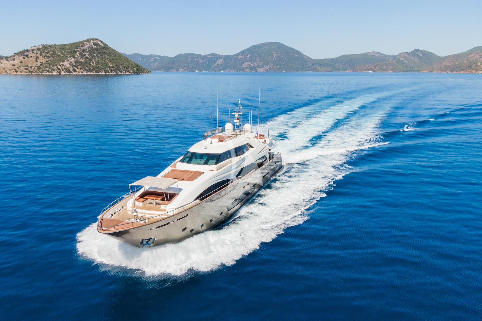 Luxury Crewed Motor Yacht THALYSSA photo 4