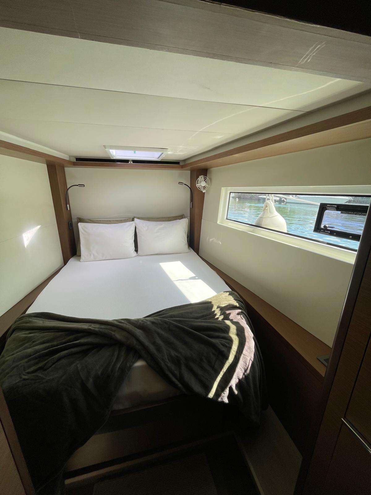 Crewed Catamaran THE ADVENTURE photo 7