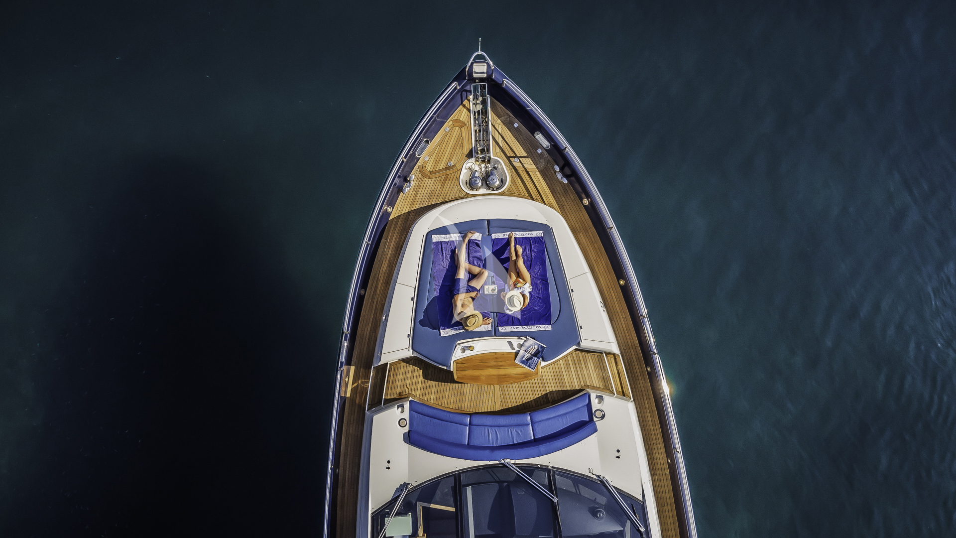 Luxury Crewed Motor Yacht THE BEST WAY photo 7