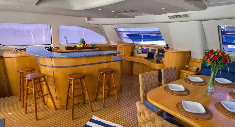 Luxury Crewed Catamaran THE BIG DOG photo 4