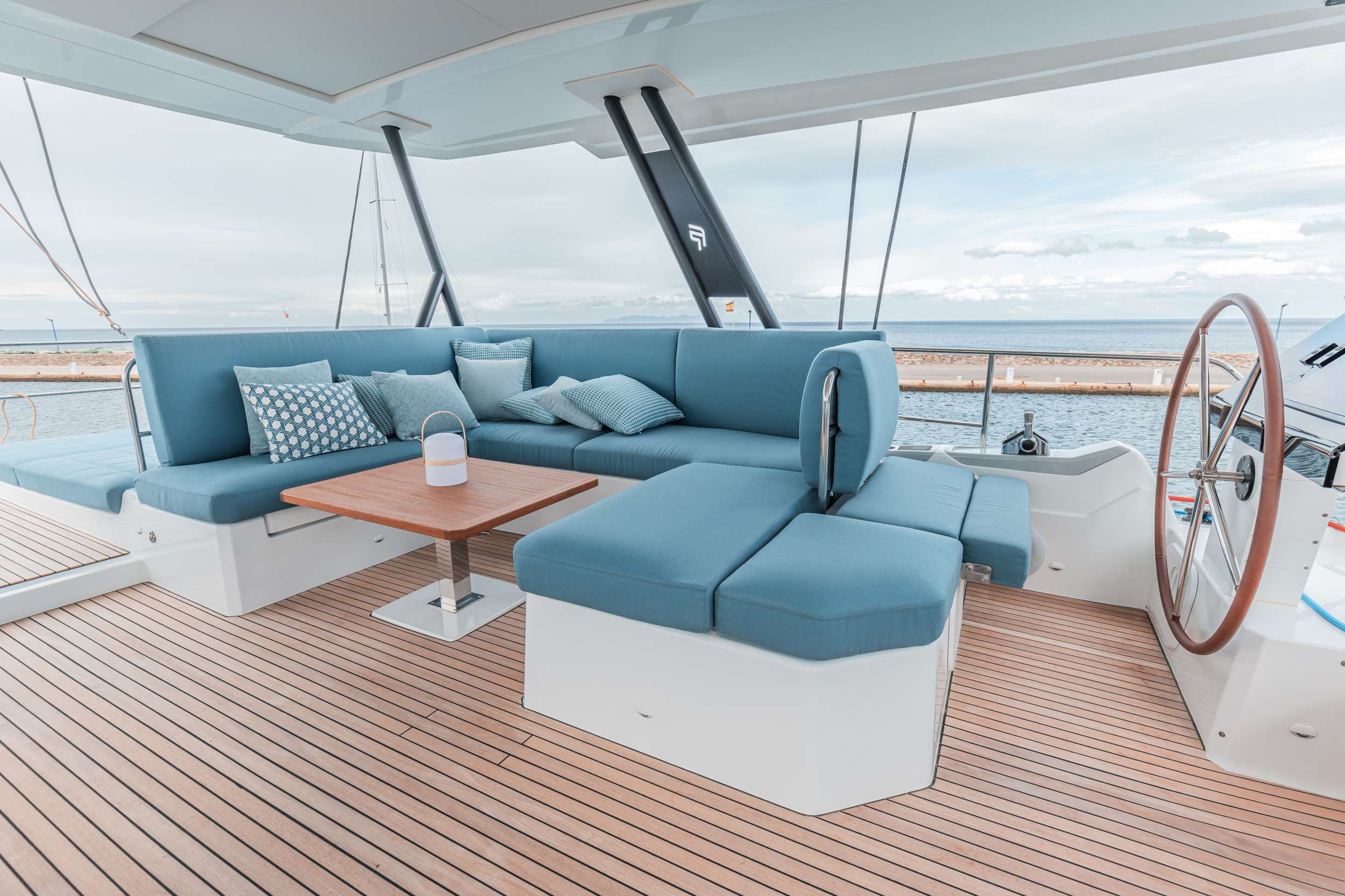 Luxury Crewed Catamaran THE BLUE DREAM photo 3