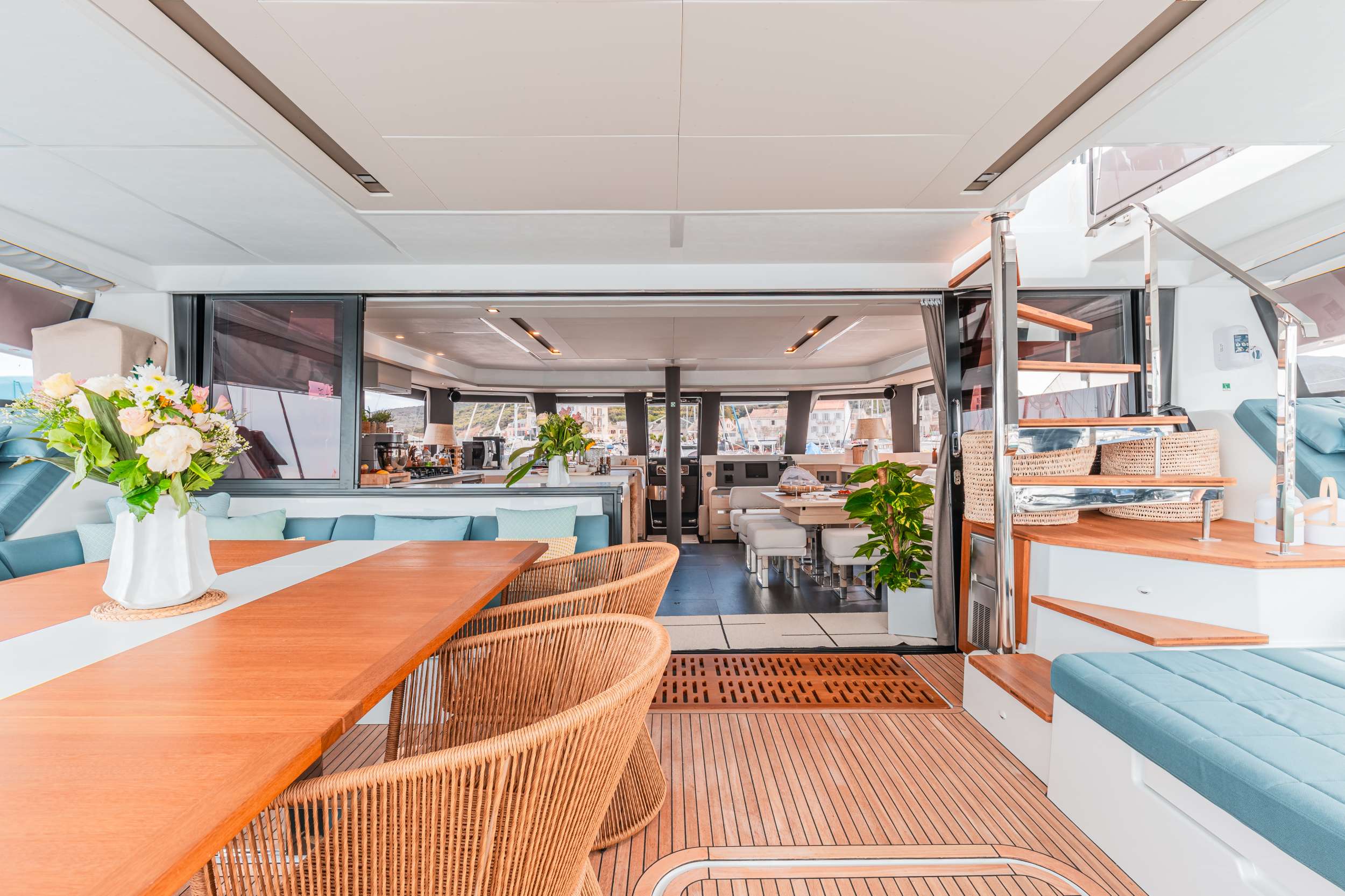 Luxury Crewed Catamaran THE BLUE DREAM photo 5