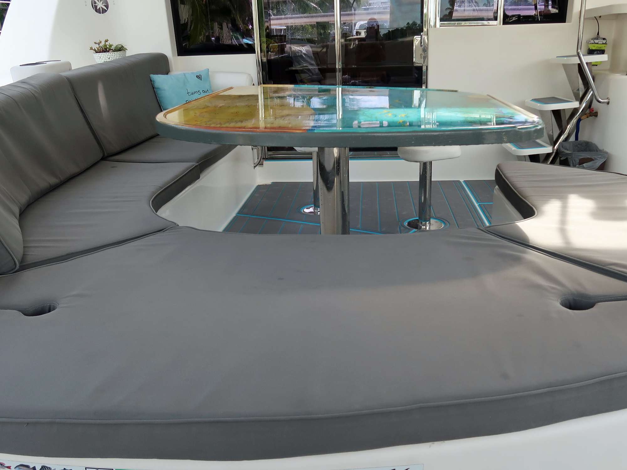 Luxury Crewed Catamaran THE SPACE BETWEEN photo 7