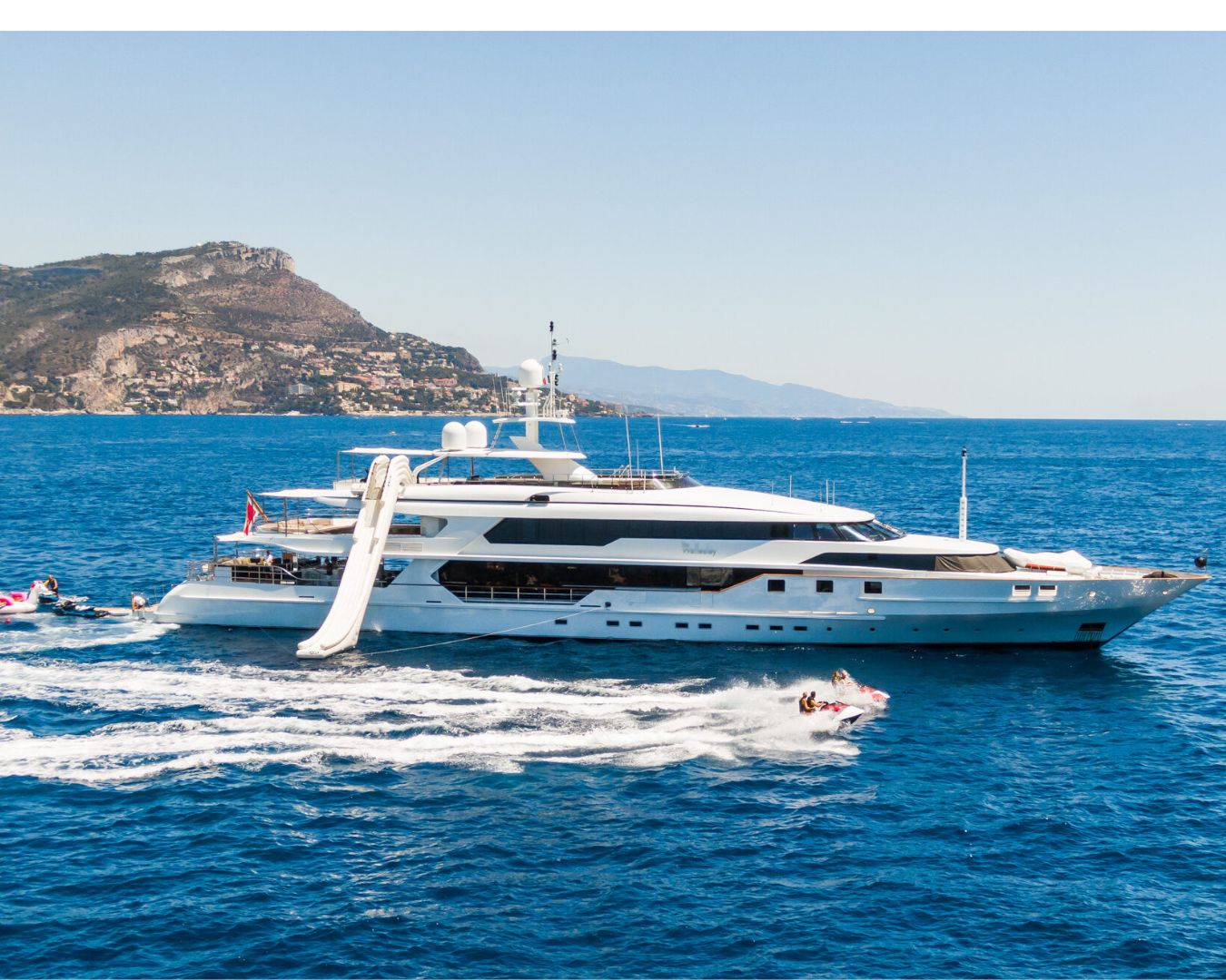 Luxury Crewed Motor Yacht THE WELLESLEY photo 4