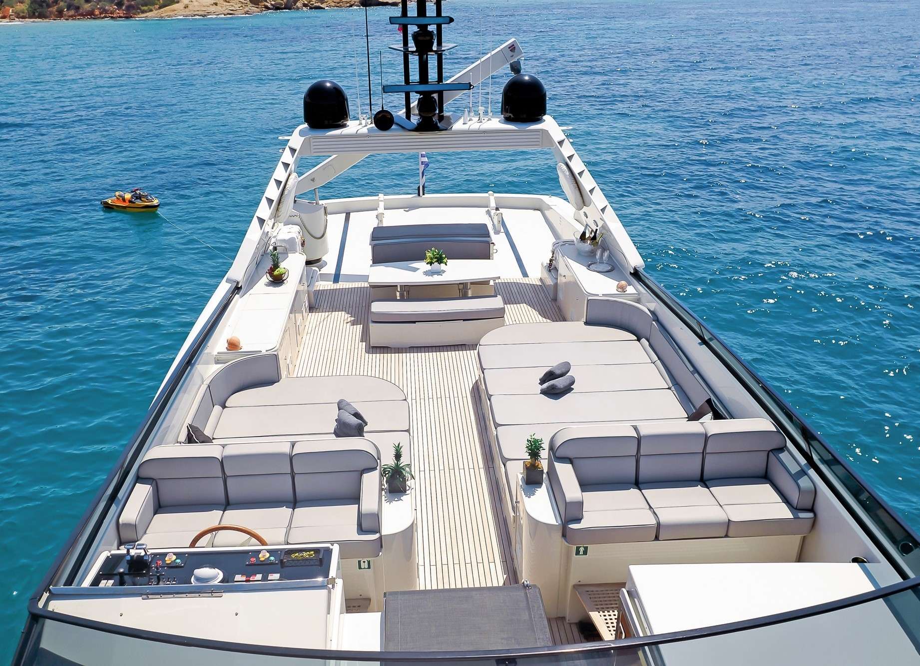 Luxury Crewed Motor Yacht THEION photo 4