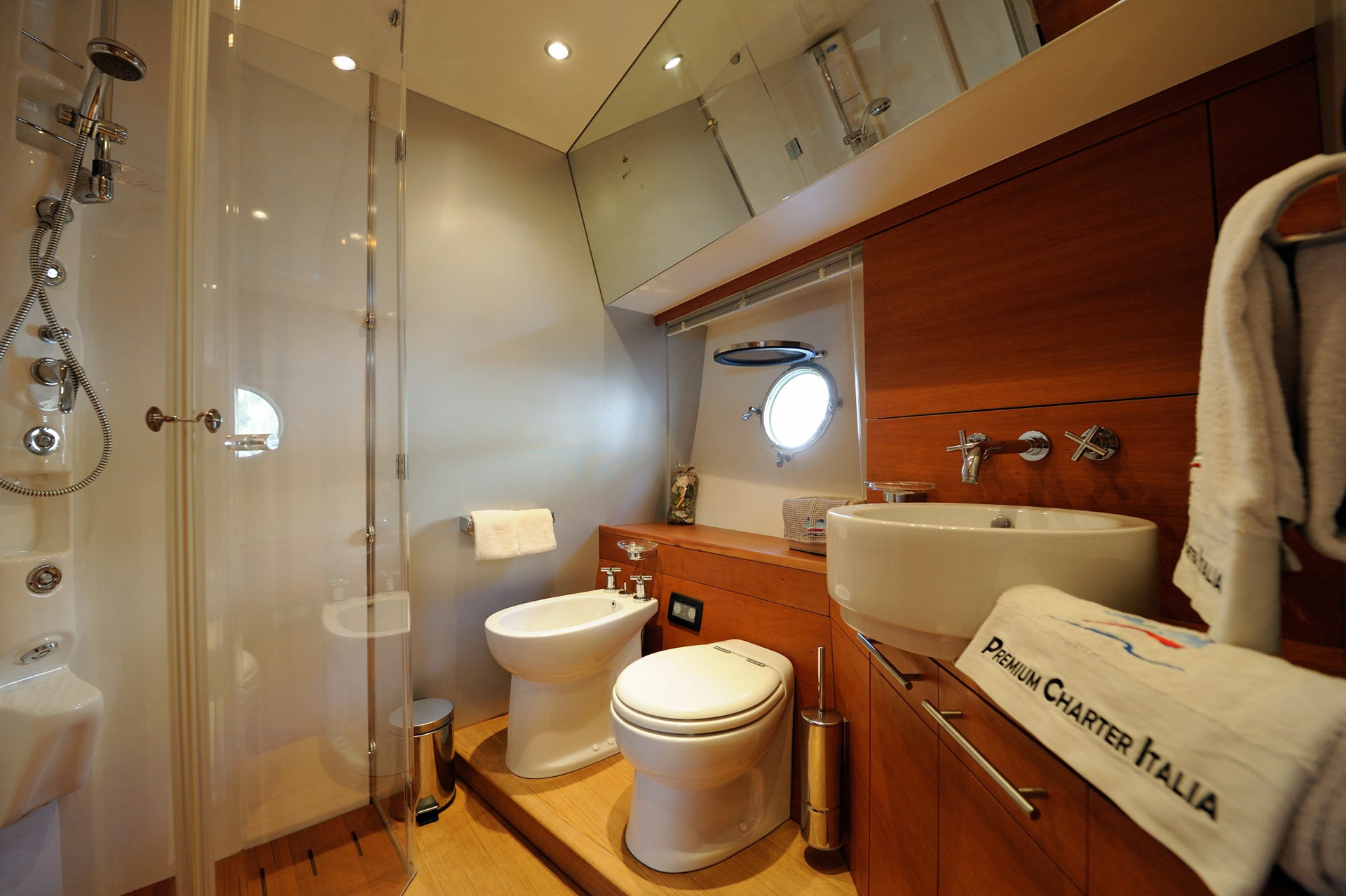 Crewed Motor Yacht TICHE photo 7