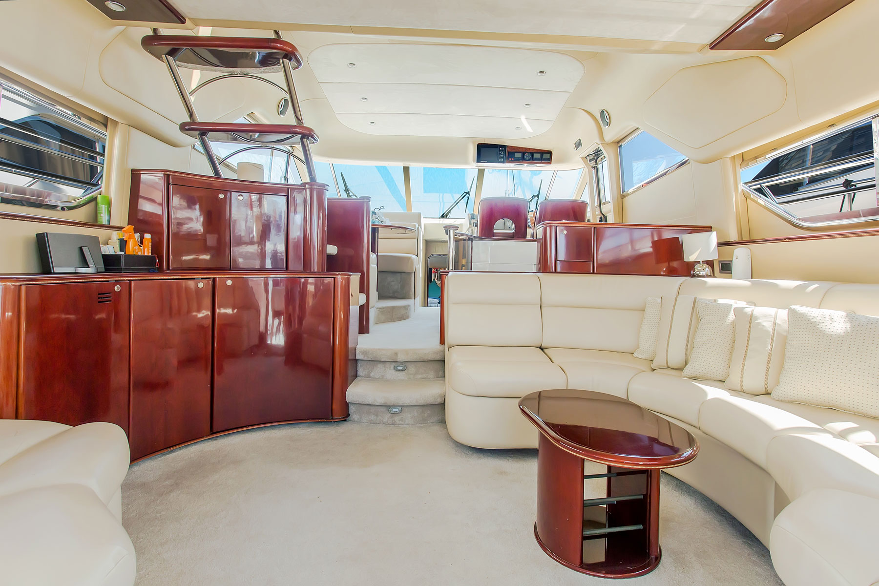 Crewed Motor Yacht TIME FLIES photo 8