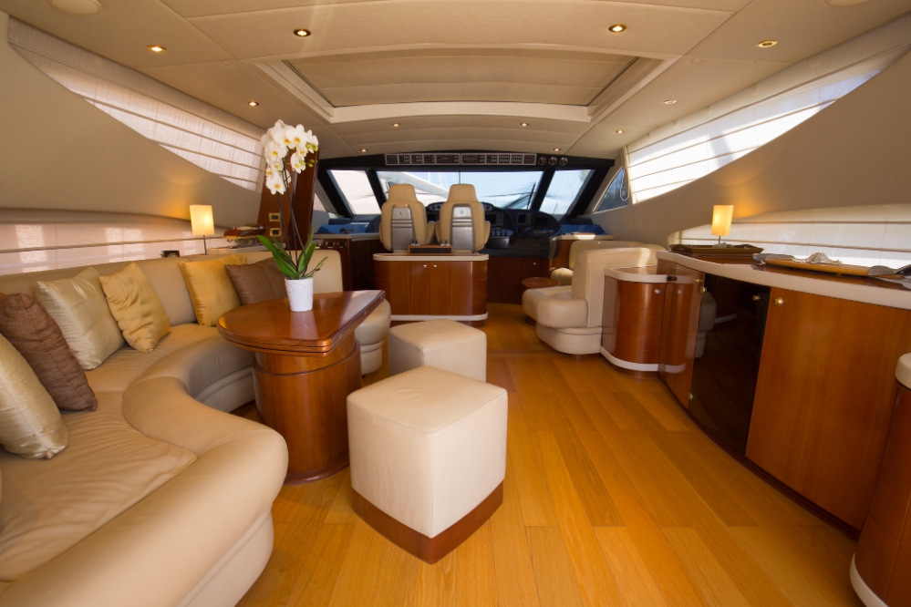 Luxury Crewed Motor Yacht TIUNA photo 4