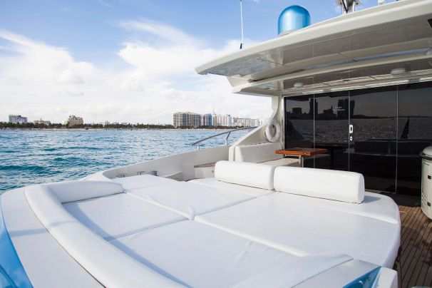 Crewed Motor Yacht TRANQUILO photo 5
